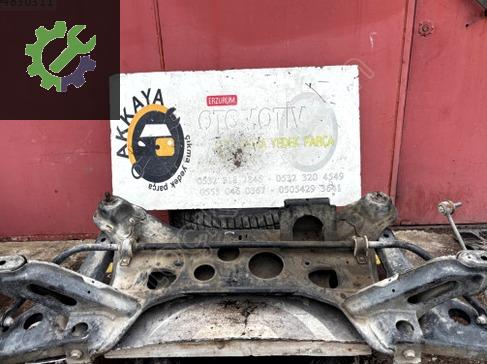 Ford Transit Ön Travers 8C16-9K140-AA çıkma parça