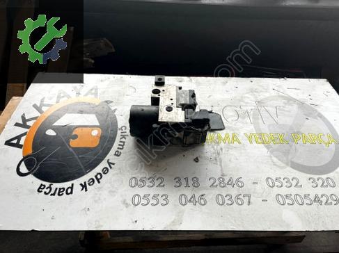 Volkswagen Passat ABS Beyni (Modül) 8E0614111P çıkma parça