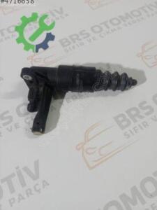 8E0721257B AUDİ A4 A5 1996 2005 DEBRIYAJ MERKEZİ