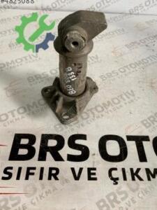 8E0807133B  AUDI A4 ÖN TAMPON DEMİRİ BAĞLANTI DARBE EMİCİ