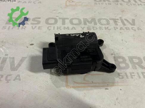 Audi A4 Kalorifer Motoru çıkma parça