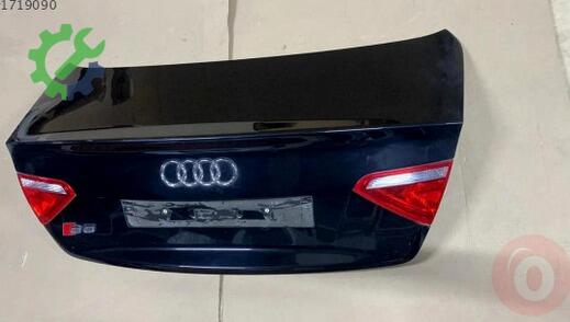 Audi A5 Bagaj 8F0827023D çıkma parça
