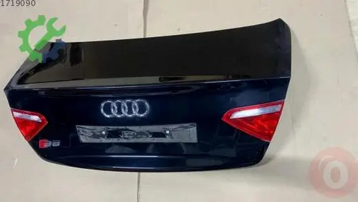 Audi A5 Bagaj 8F0827023D çıkma parça