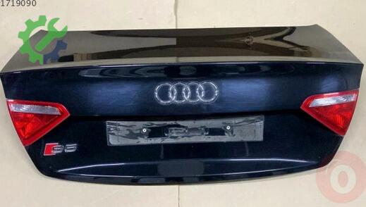 Audi A5 Bagaj 8F0827023D çıkma parça