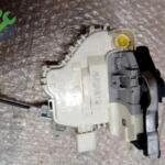 Audi Q5 2022 Çıkma Kapı Kilidi 8J1837015C