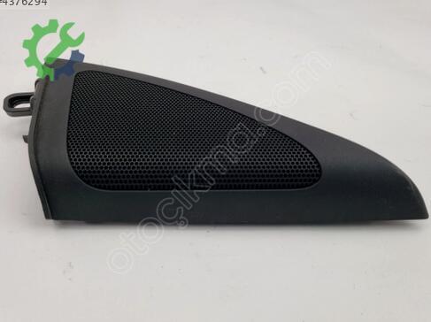 Audi A4 Hoparlör çıkma parça