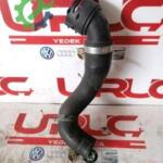 Audi A4 2021 Çıkma Radyatör Hortumu 8K0122101B