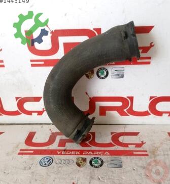 Audi A4 Turbo Hortumu 8K0145709H çıkma parça