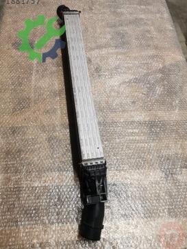 Audi A4 Intercooler 8K0145805G çıkma parça
