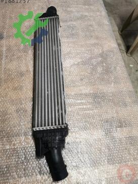 Audi A4 Intercooler 8K0145805G çıkma parça