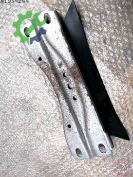 Volkswagen Passat Motor Braketi 8K0803183 çıkma parça