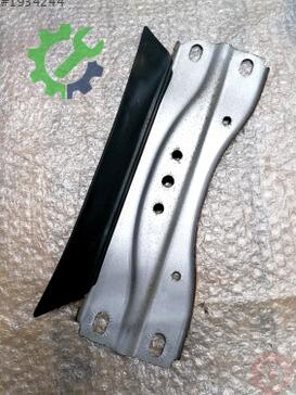 Volkswagen Passat Motor Braketi 8K0803183 çıkma parça