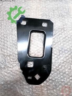 Audi A5 Radyatör Traversi 8K0805499 çıkma parça