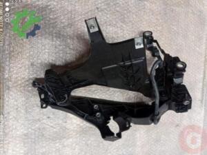 Audi A4 2022 Far Braketi Çıkma - 8K0805607B