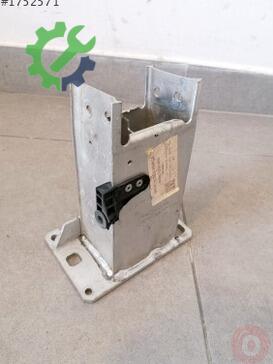 Audi A5 Tampon Demiri 8K0807133D çıkma parça