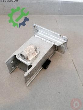 Audi A5 Tampon Demiri 8K0807134D çıkma parça