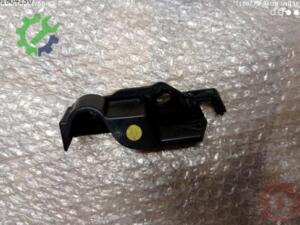 Tampon Braketi Audi A4 2022 Çıkma 8K0807284E