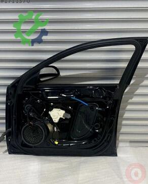 Audi A4 Kapı 8K0831052G çıkma parça