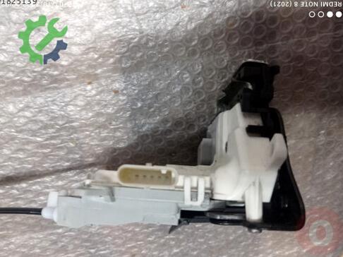 Audi Q5 Kapı Kilidi 8K0839015D çıkma parça