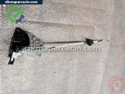 Audi Q3 Kapı Kilidi çıkma parça
