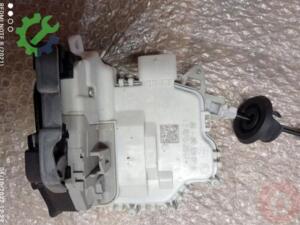 Audi Q3 Orijinal Çıkma Kapı Kilidi 8K0839015H