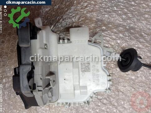 Audi Q3 Kapı Kilidi çıkma parça