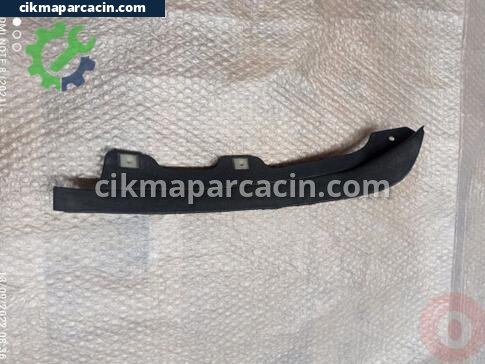 Audi A4 Davlumbaz çıkma parça