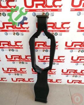 Audi A4 Klima Borusu 8K0857039 çıkma parça
