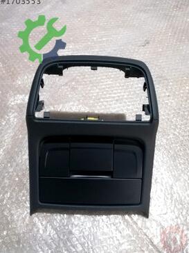 Audi A5 Çakmaklık 8K0864376 çıkma parça