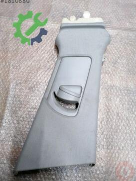 Audi A4 8K0867282C çıkma parça