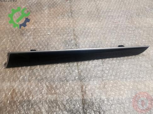 Audi A4 Kapı Döşemesi 8K0867420J çıkma parça