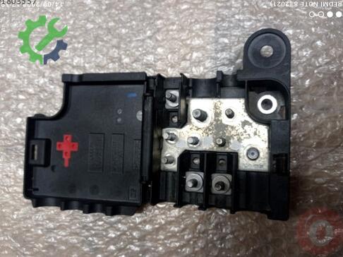 Audi A5 Sigorta Kutusu 8K0937517B çıkma parça