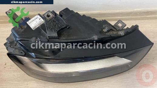 Audi A4 Far çıkma parça