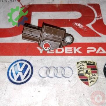 Audi A4 Darbe Sensörü 8K0959651 çıkma parça