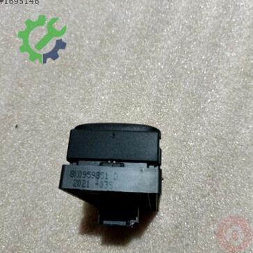 Audi A4 Cam 8K0959851D çıkma parça