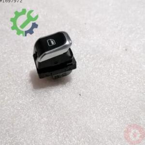 Çıkma Audi A5 Cam 8K0959855B
