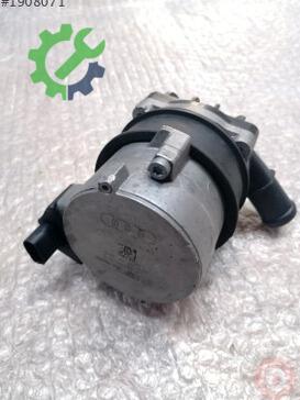 Audi Q7 Yüksek Basınç Pompası 8K0965567 çıkma parça