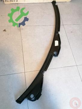 Audi A5 Ön Cam Izgarası 8K1819403B çıkma parça
