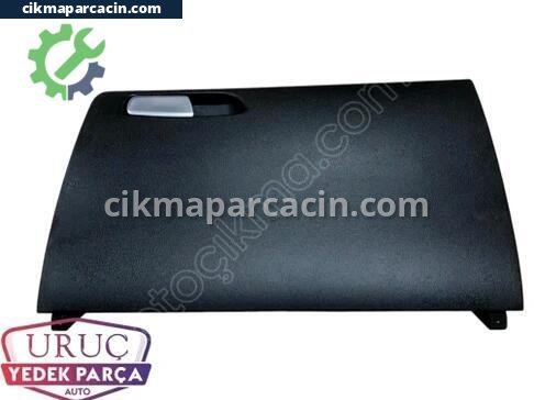 Audi A4 Torpido çıkma parça
