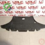 Audi A4 Orijinal Çıkma Alt Muhafaza 8K1863821B