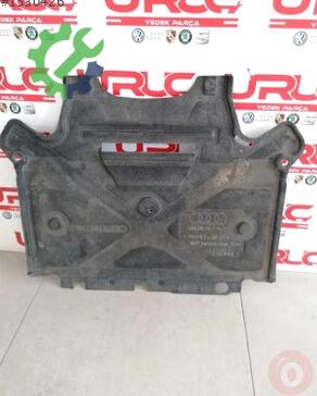 Audi A4 Karter Muhafaza 8K1863822S çıkma parça