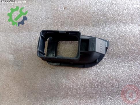 Audi A4 Kapı Döşemesi 8K1959829 çıkma parça