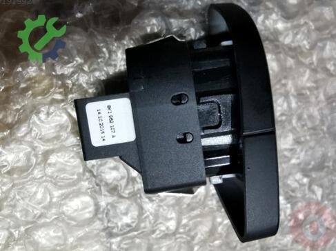 Audi A4 Merkezi Kilit Motoru 8K1962107A çıkma parça