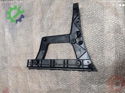 Audi A4 Tampon Braketi 8K5807454A çıkma parça