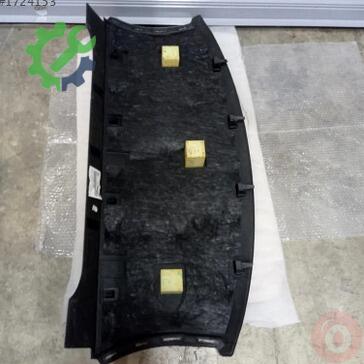 Audi A4 Bagaj 8K5863411F çıkma parça
