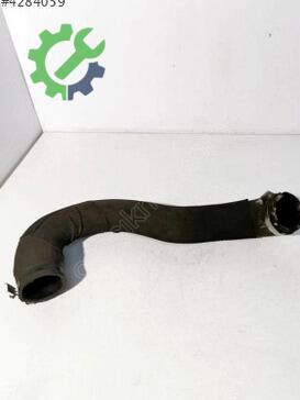 Audi Q5 Turbo Hortumu 8R0145738R çıkma parça