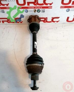Audi A8 Aks 8R0407271C çıkma parça