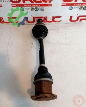 Audi A8 Aks 8R0407271C çıkma parça
