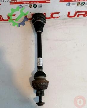 Audi A6 Aks 8R0501203C çıkma parça