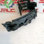 Audi Q5 2022 Far Braketi Çıkma – 8R0805608